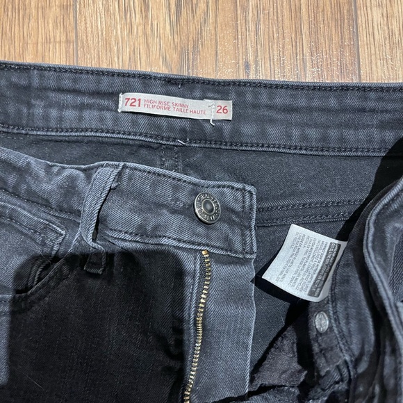 721 Levi’s - Picture 2 of 3